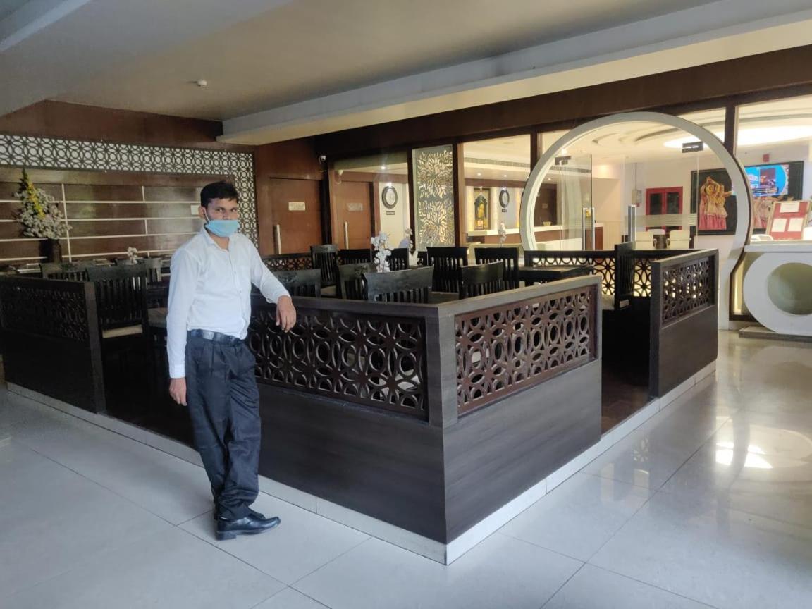 Hotel Casaya Inn Chinhat Zewnętrze zdjęcie