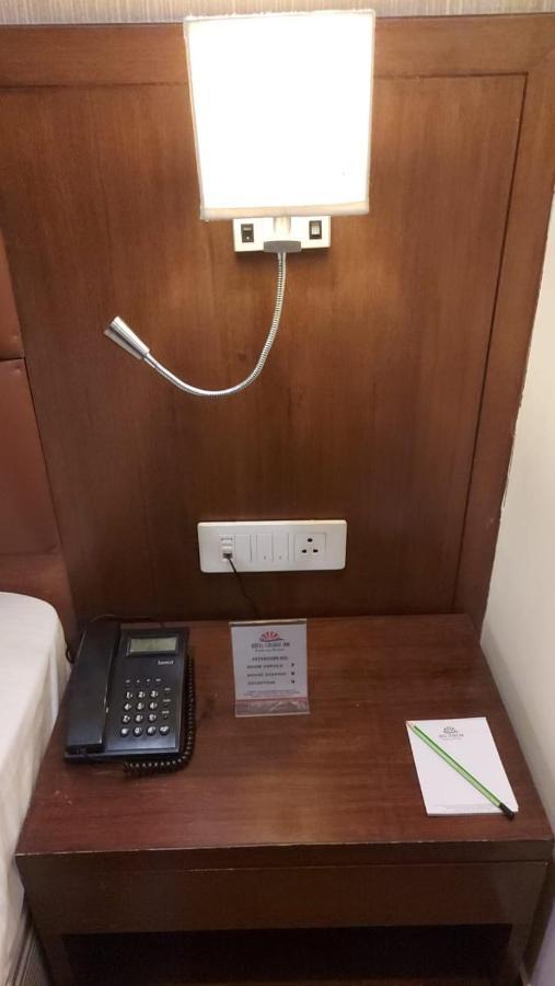 Hotel Casaya Inn Chinhat Zewnętrze zdjęcie