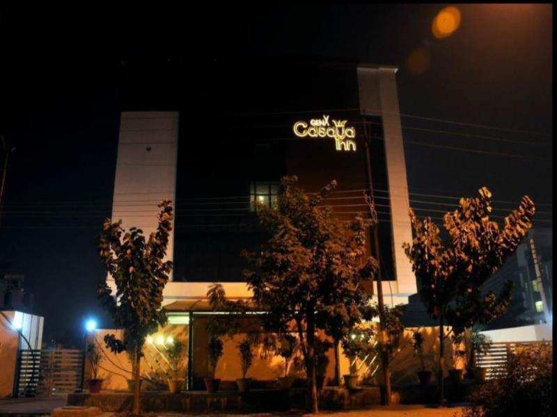 Hotel Casaya Inn Chinhat Zewnętrze zdjęcie