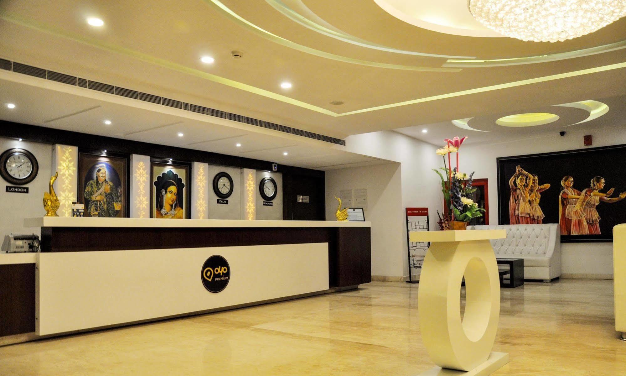 Hotel Casaya Inn Chinhat Zewnętrze zdjęcie